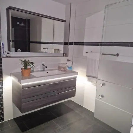 Hochwertige 85Qm-Wohnung In Wuppertal-Vohwinkel Exterior photo